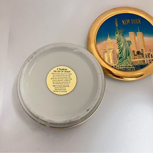 Porcelain 3" Chokin Trinket Box 24K Gold Trim NY Twin Towers Statue of Liberty - Picture 5 of 9